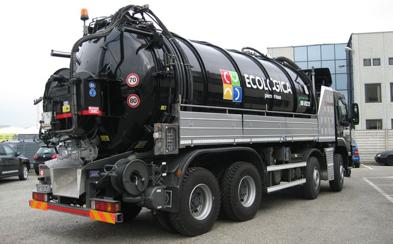 VOLVO FM 420 8×4