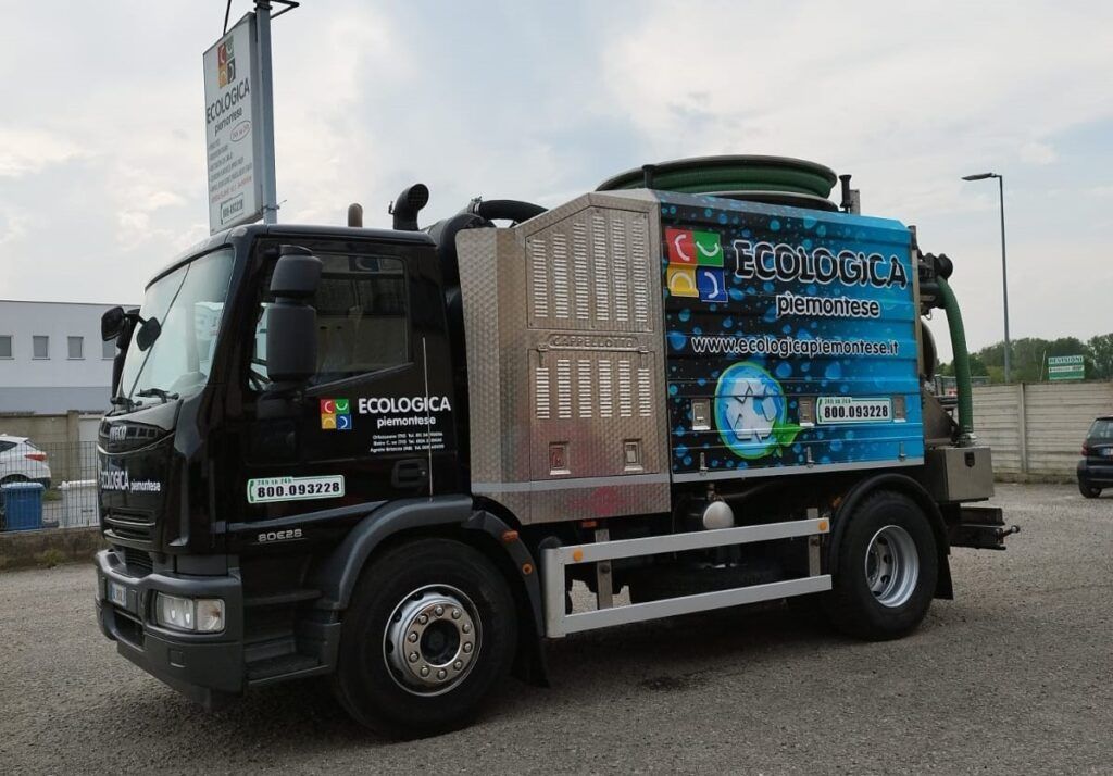 IVECO 180 nero