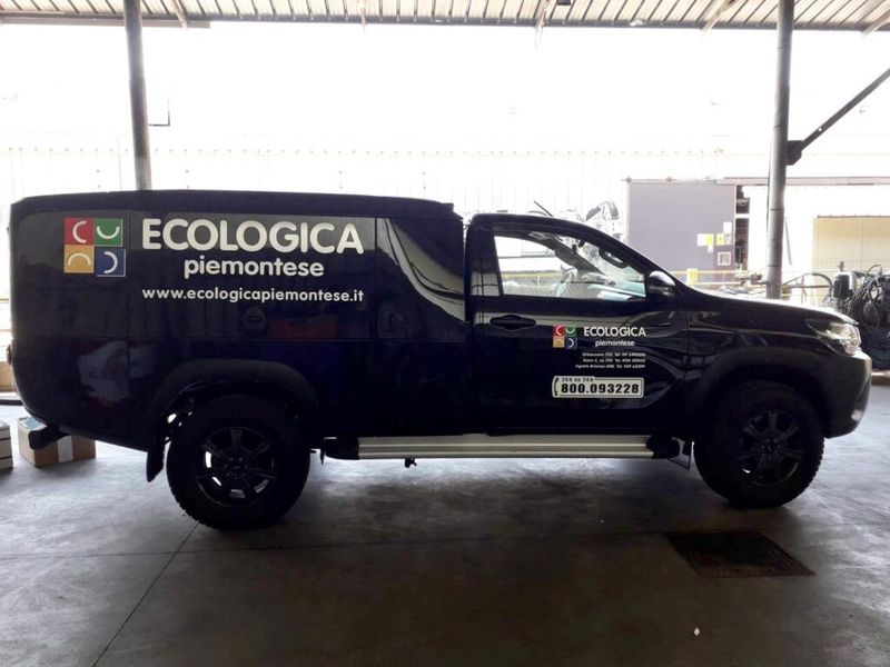 TOYOTA PICK UP 4X4