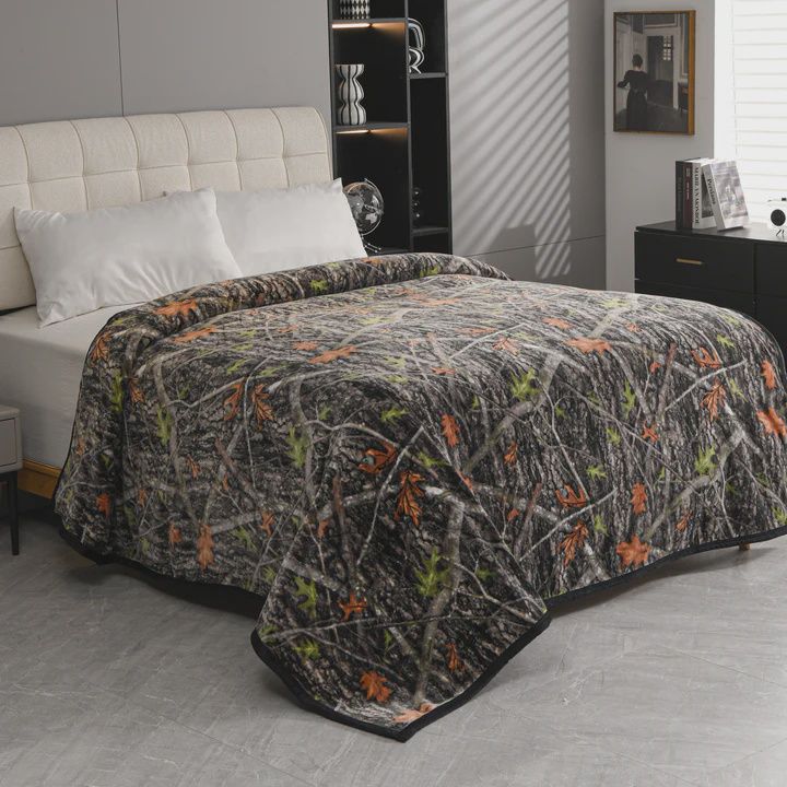Super Soft Fleece Camo King size Blanket