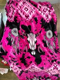 Pink Steer Super Plush Soft Queen Size Mid-Weight Blanket