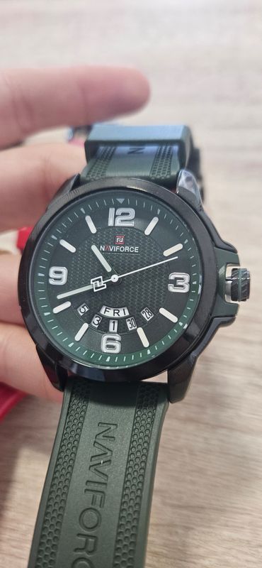 Naviforce verde