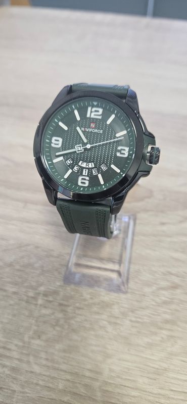 Naviforce verde