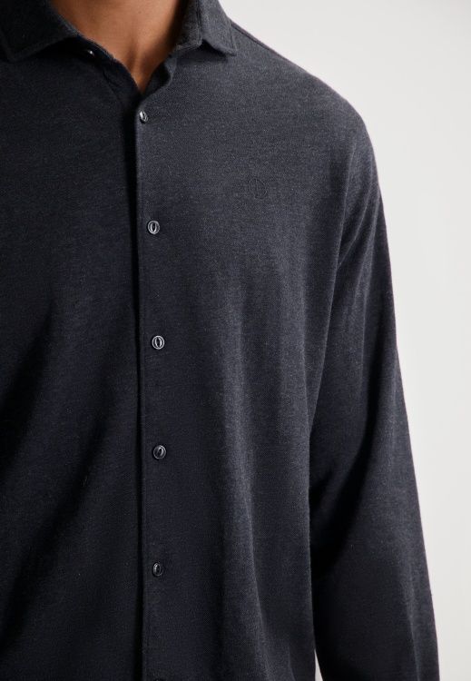 DStrezzed - 303714-NOS