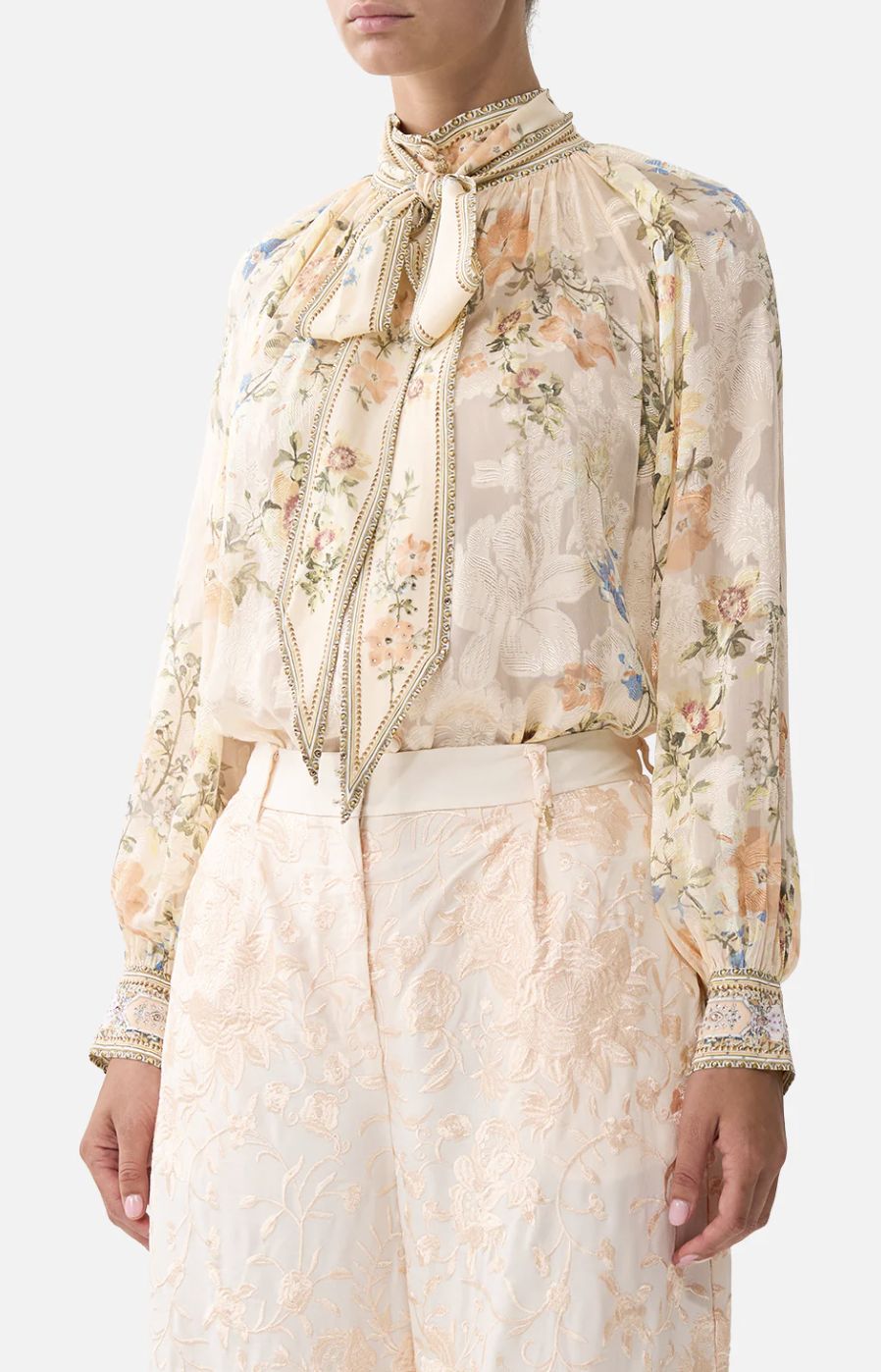 Camilla 00038713-TWILISTA