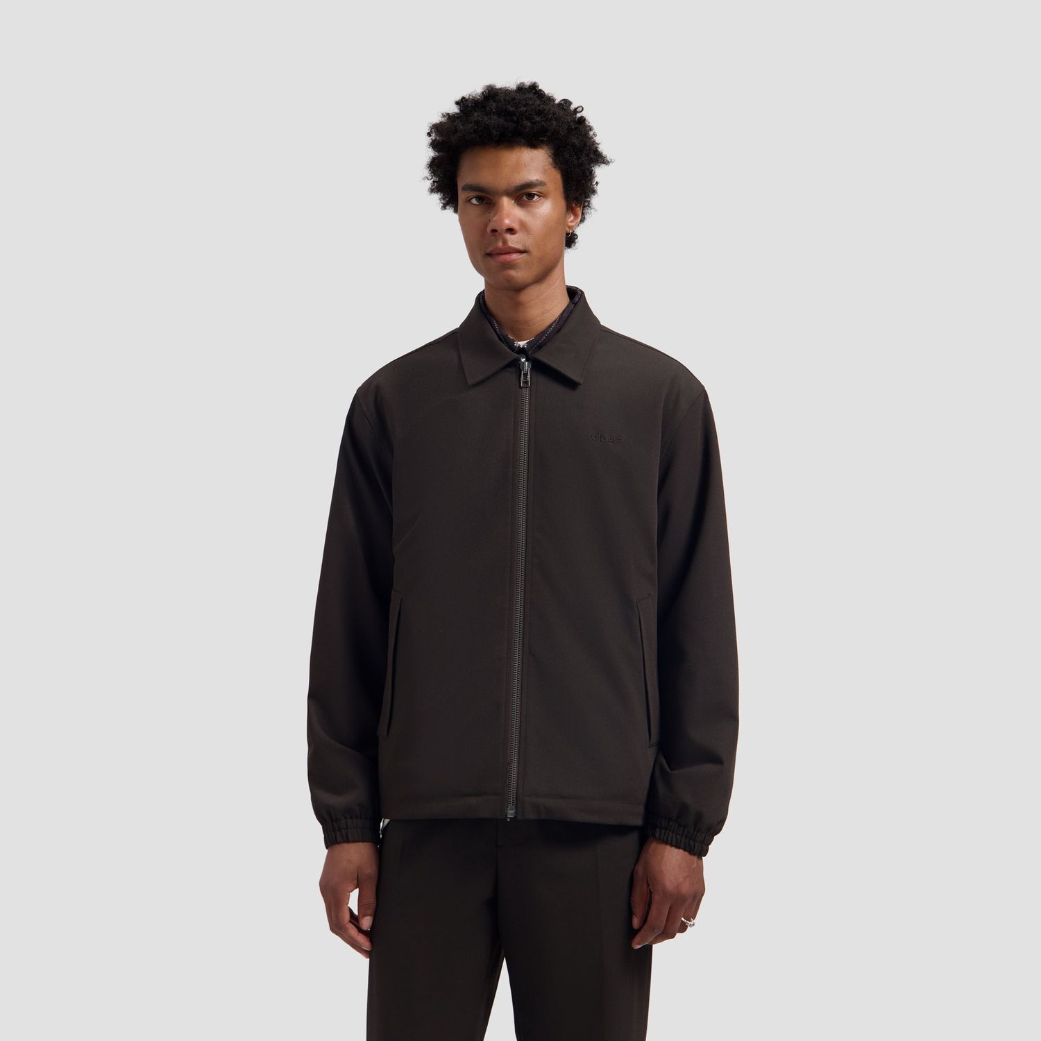 ØLÅF Coach Jacket Chocolate Plum, worn