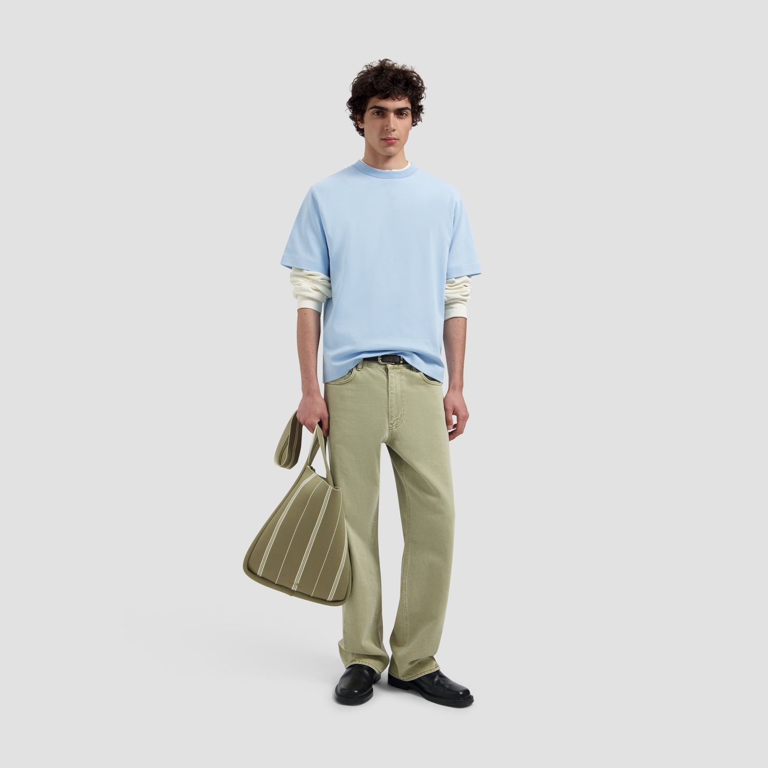 ØLÅF Essential Tee Windsurfer, worn, full look
