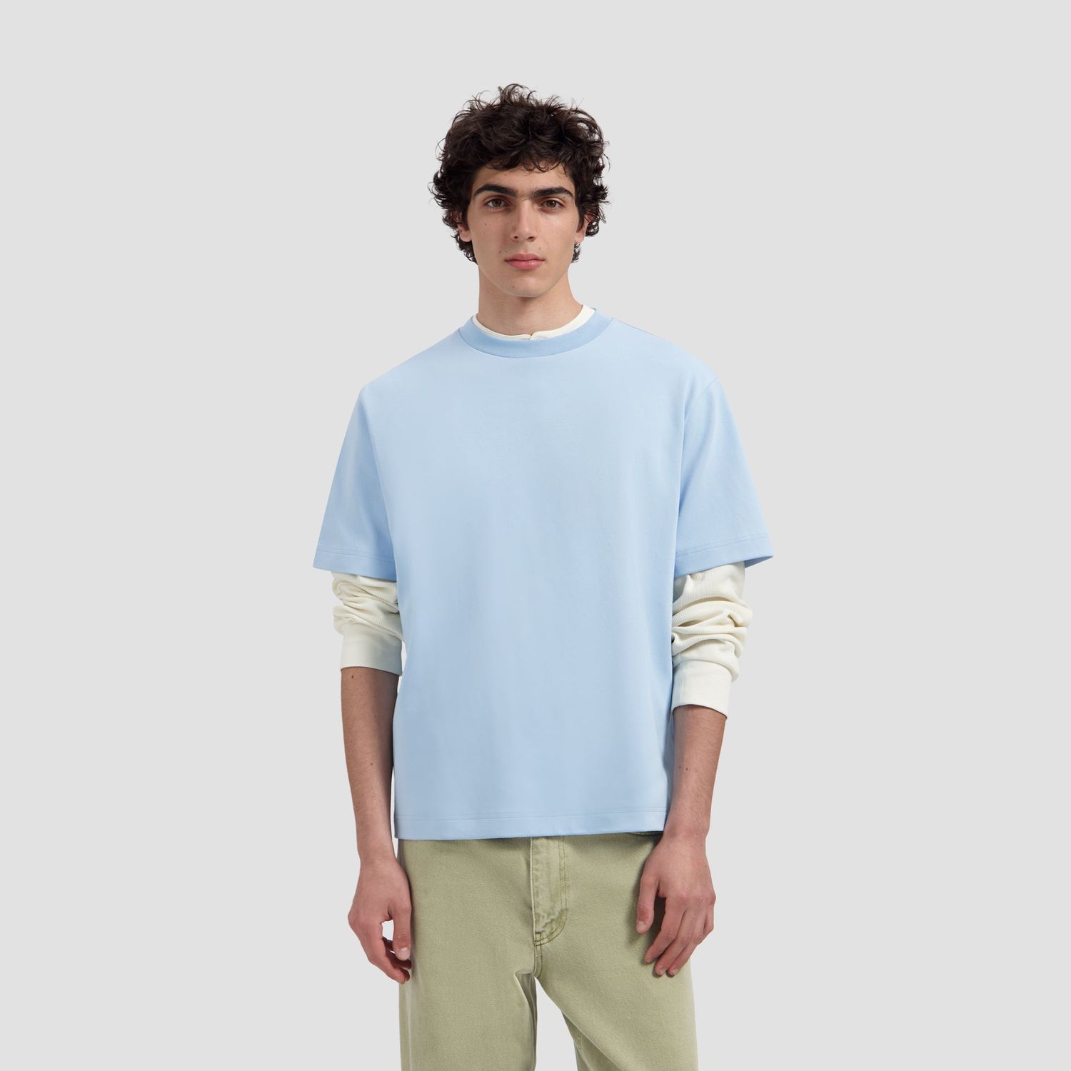 ØLÅF Essential Tee Windsurfer, worn