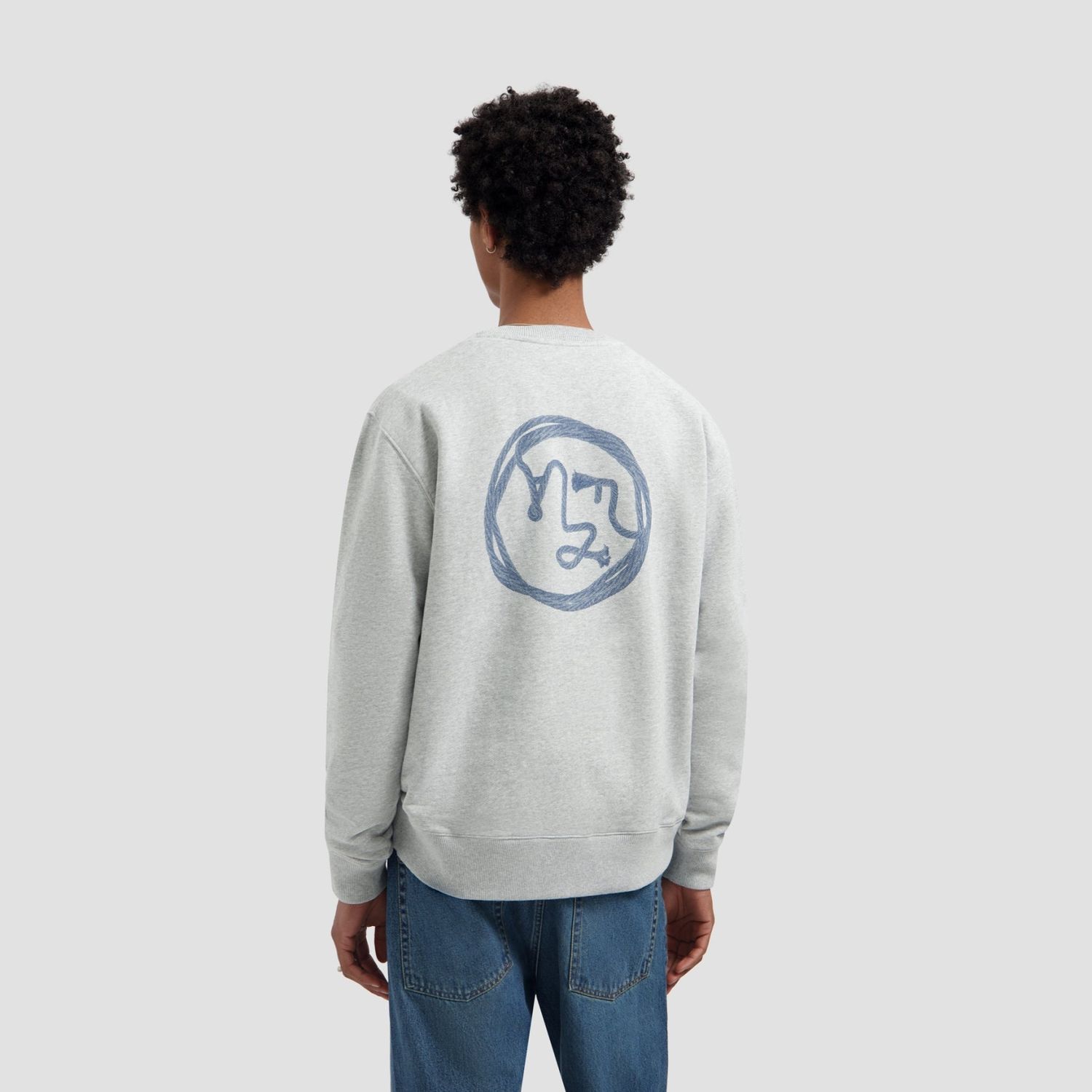 ØLÅF Lasso Face Crewneck Heather Grey, worn