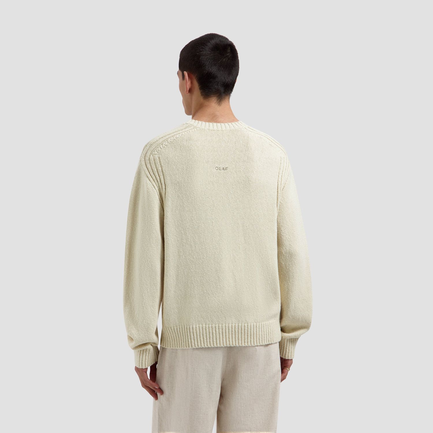 ØLÅF Essential Knitted Crewneck Off White, worn