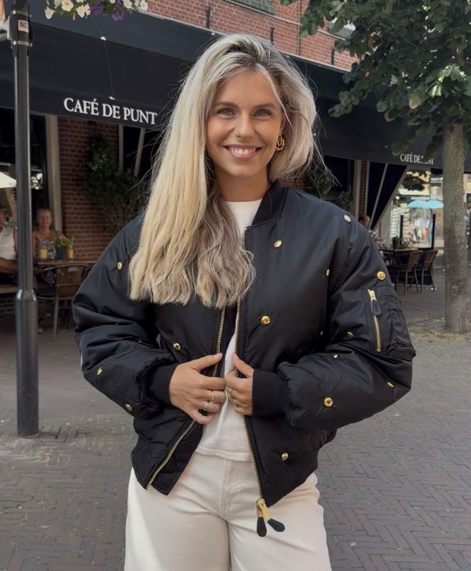 Suus the Label Bomber all over studs