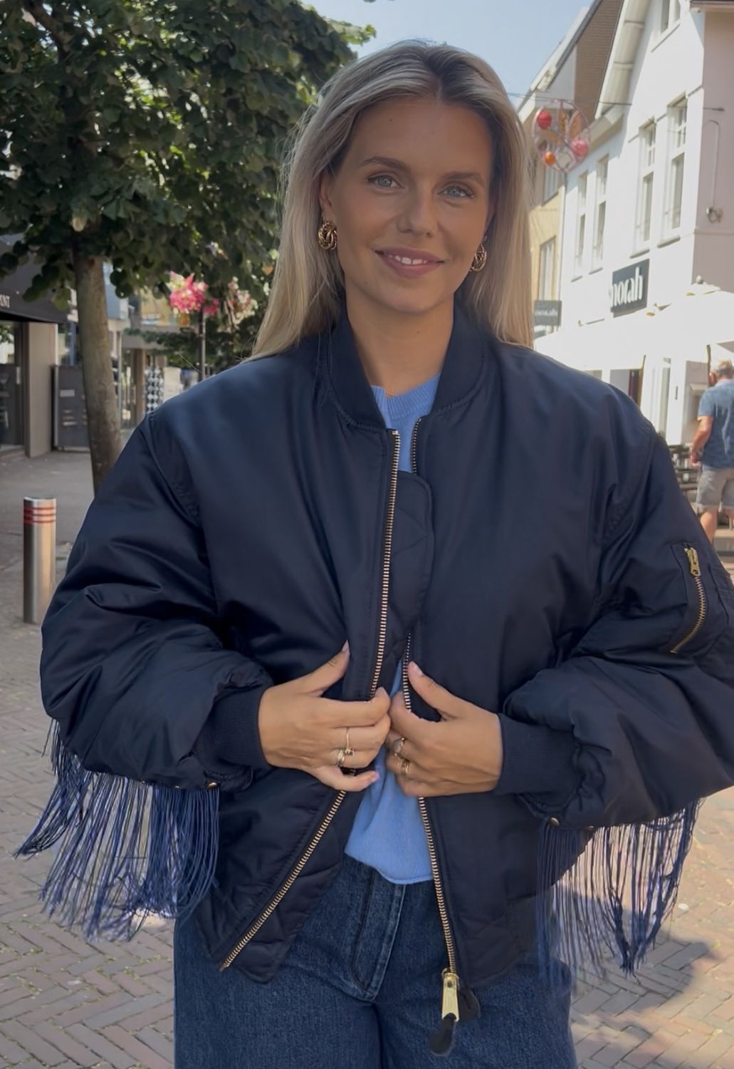 Suus the label Bomber Franjes