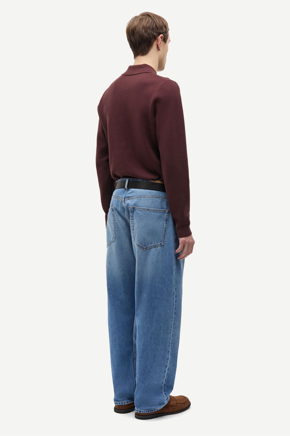 SAMSØE SAMSØE Guna Half Zip Bitter Chocolate, worn