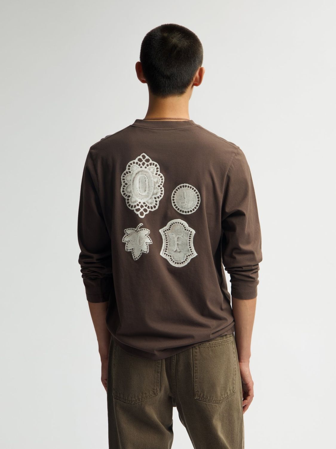 ØLÅF Doily LS Tee Bracken, worn