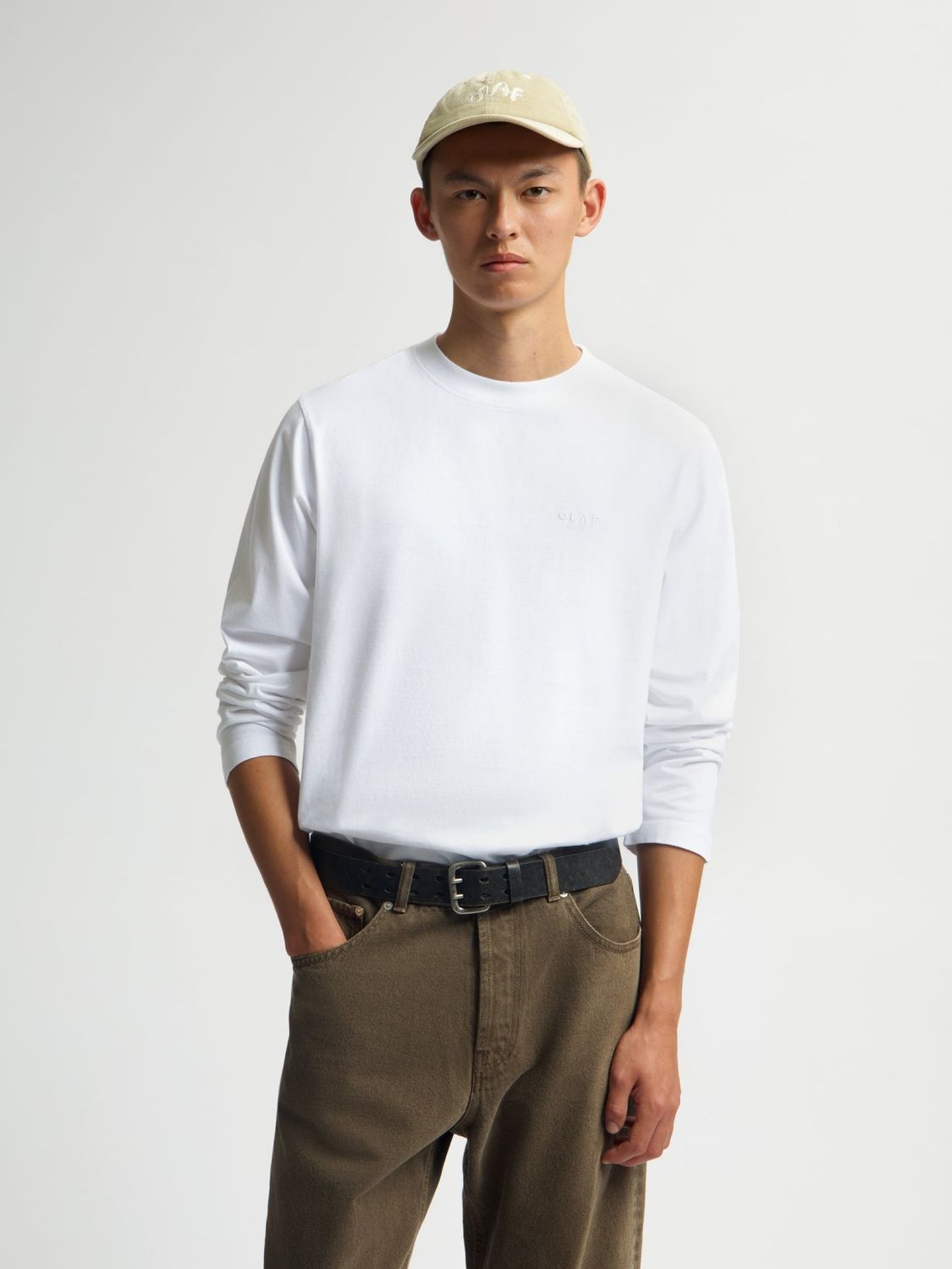 ØLÅF Doily LS Tee Optical White, worn