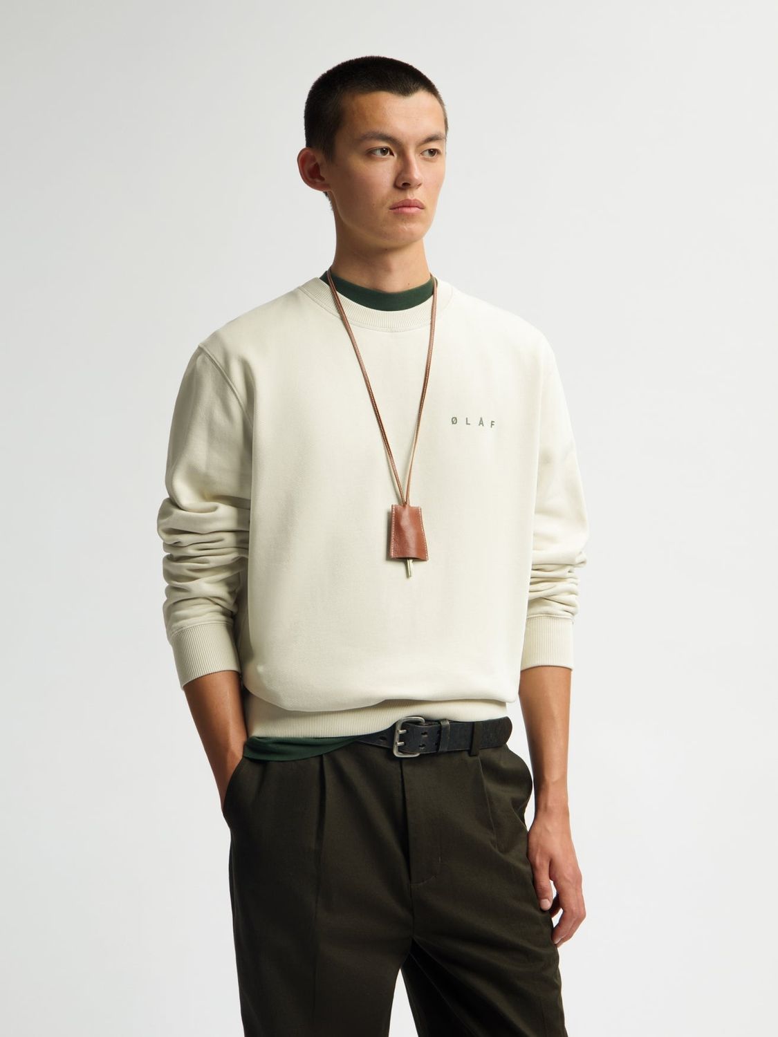 ØLÅF Doily Face Crewneck Ancient Scroll, worn