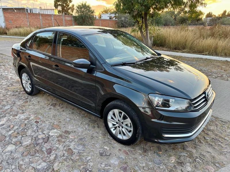 ​VOLKSWAGEN VENTO COMFORTLINE 2018 MT
