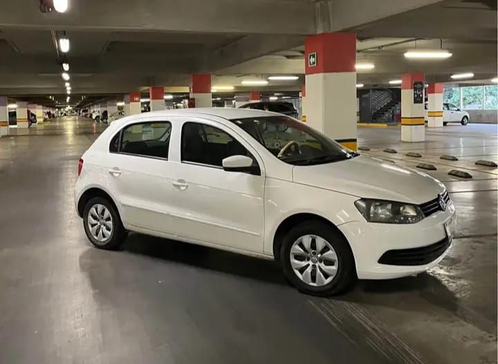 VOLKSWAGEN GOL 2015