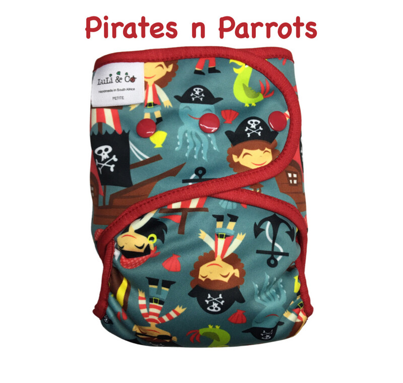 SOFTSHELL COVER - PIRATES & PARROTS
