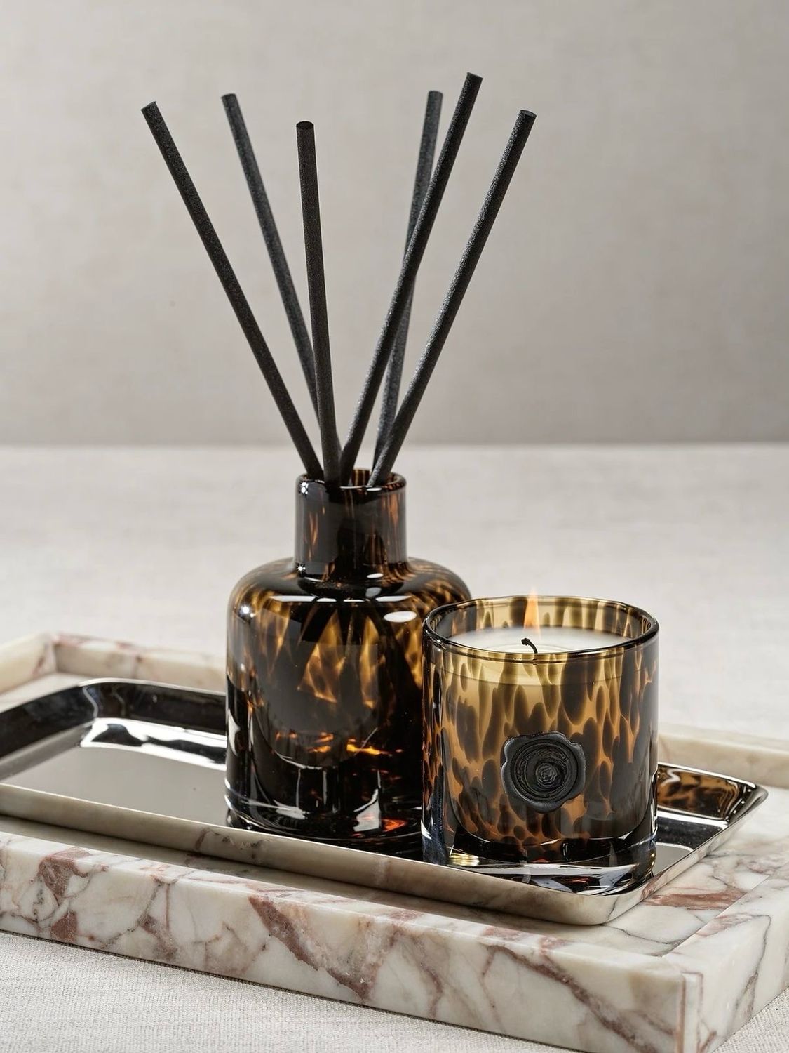Noorah &quot;Amber Smoke&quot; Home Fragrance Set