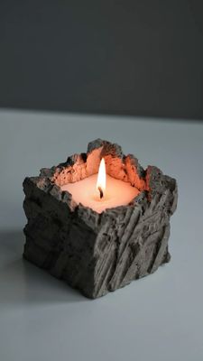 Noorah StoneFlame Candle – Raw Elegance Edition