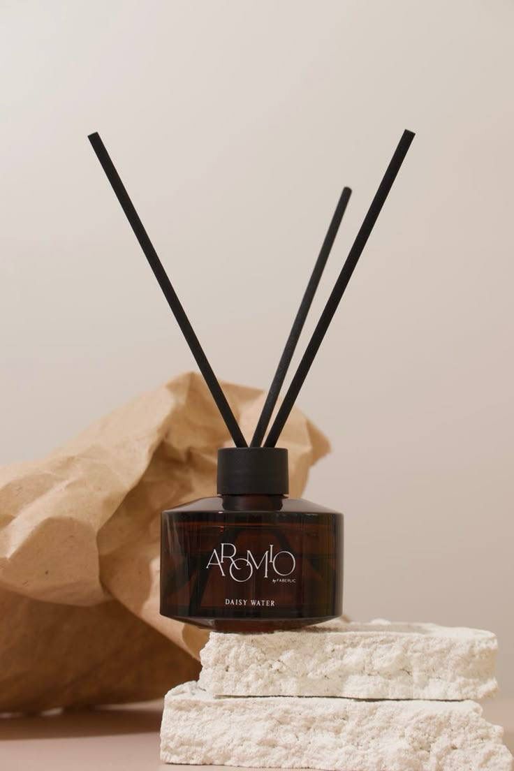 Aromo Daisy Water – Freshness of Nature