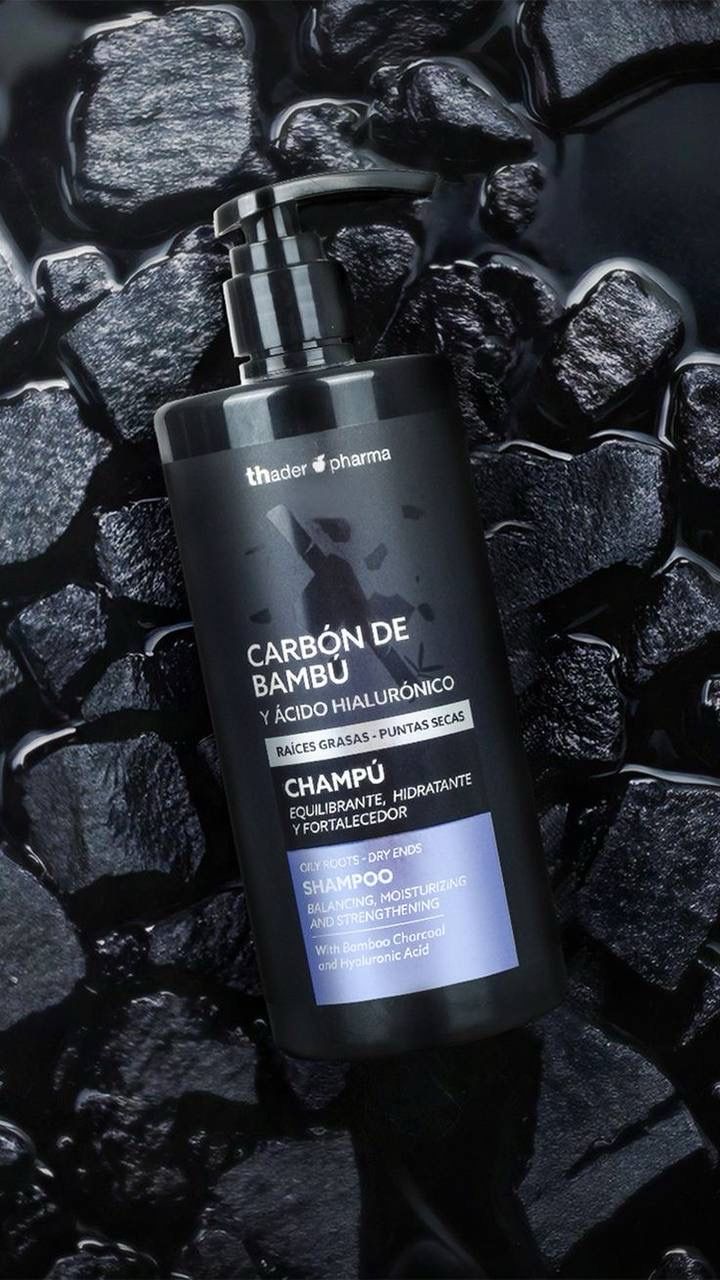 Thader Pharma Bamboo Charcoal &amp; Hyaluronic Acid Shampoo