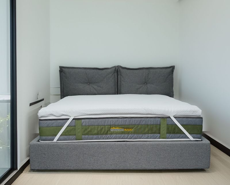 TOPPER "COMFYTOP" IN MEMORY FOAM 5 CM SFODERABILE IN ALOE VERA