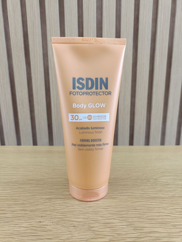 FOTOPROTECTOR ISDIN SPF 30 MAGIC GLOW CORPORAL