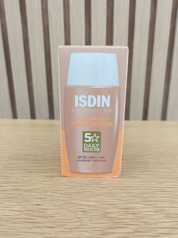 FOTOPROTECTOR ISDIN SPF 50 FUSION WATER BRONZE