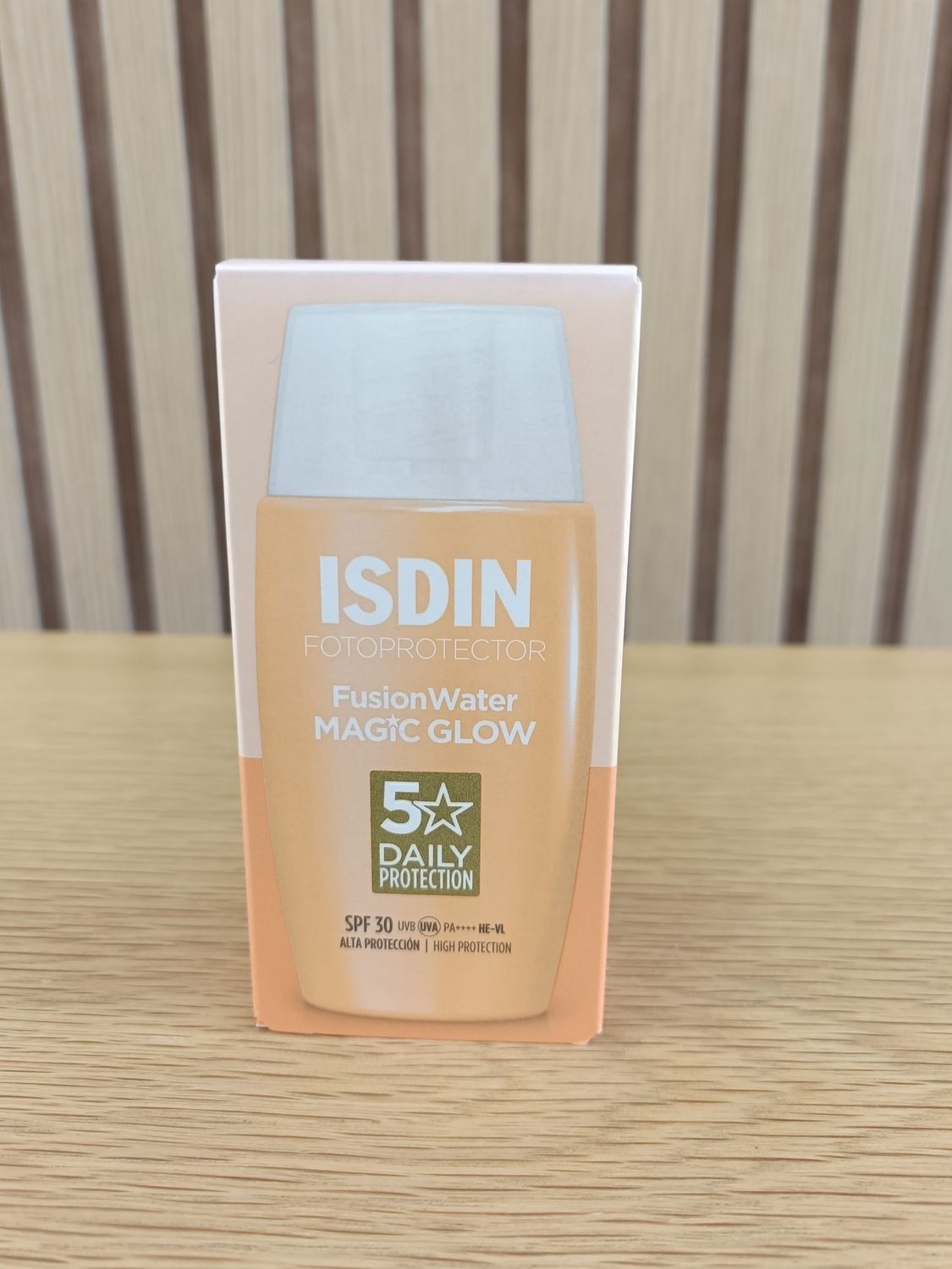 FOTOPROTECTOR ISDIN SPF30 MAGIC GLOW 50 ML