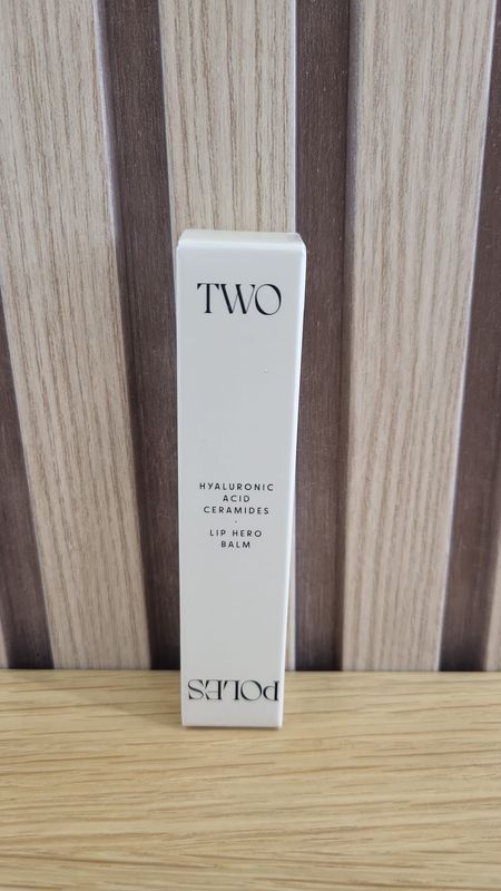 TWO POLES LIP HERO BALM 15 ML
