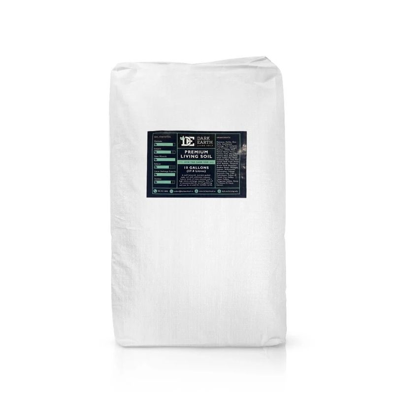 Dark Earth Living Soil 38L