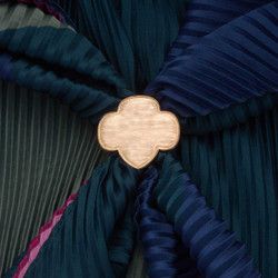 ADULT OFFICIAL TREFOIL SCARF SLIDER GOLD
