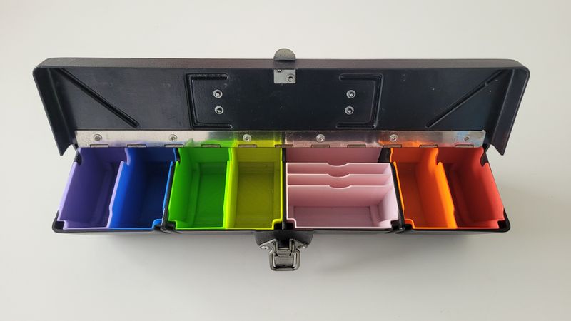 Rainbow cash box insert