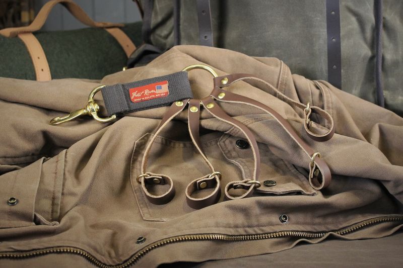 Frost River Game Hook