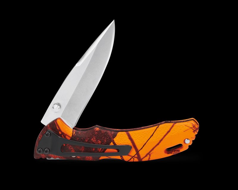 Buck 285 Bantam BLW Lockback Mossy Oak Blaze Camo