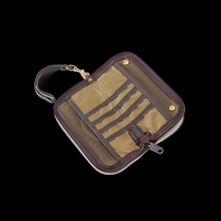 Frost River North Shore Clutch