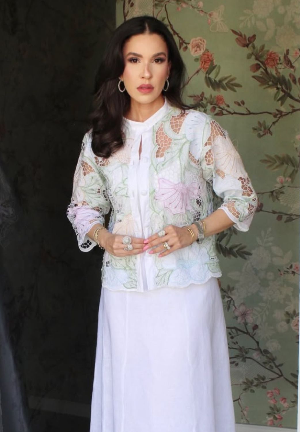 Jacket Embroidered in Colorful Richelieu