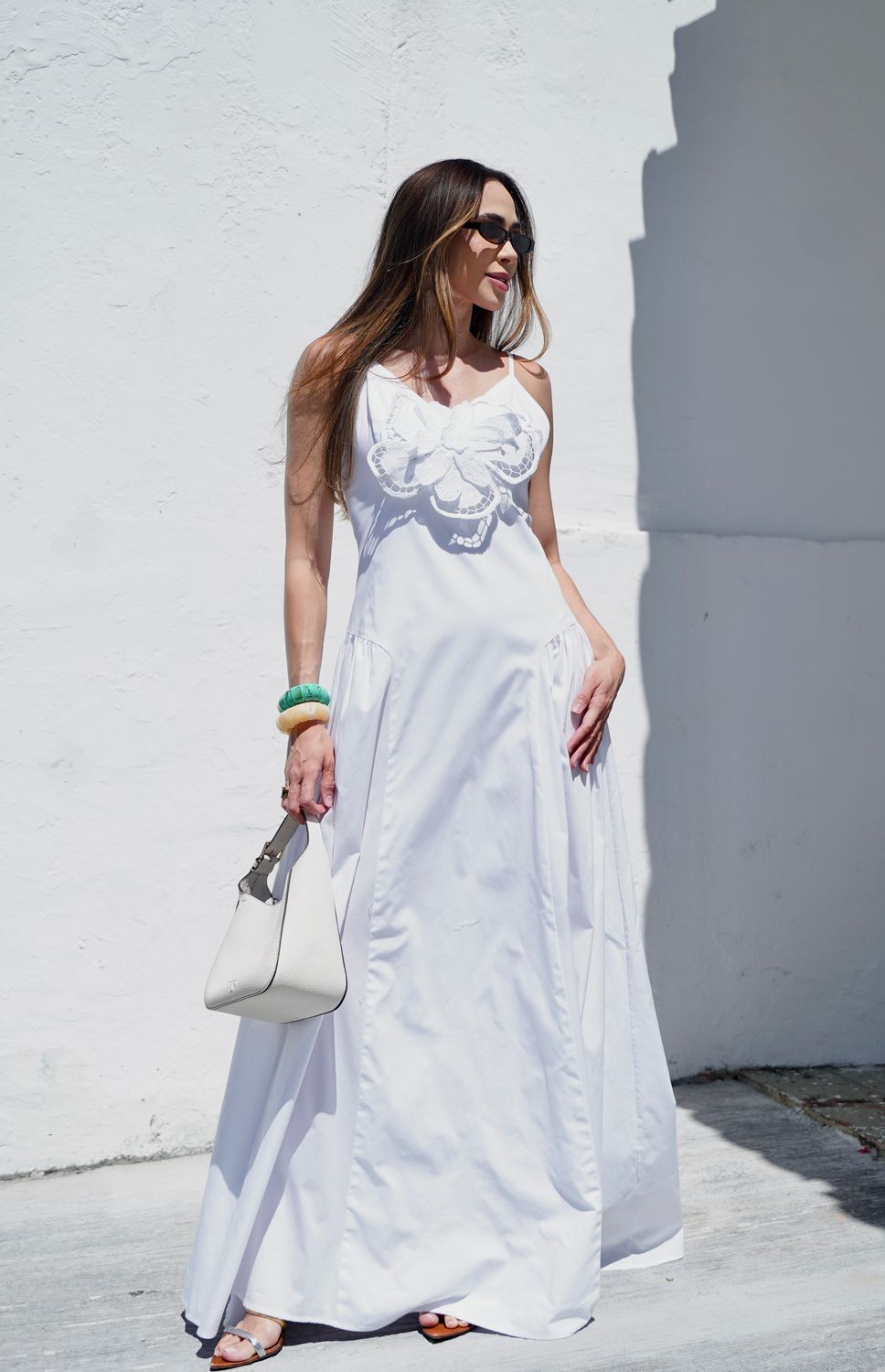 Bahiana Waist Dress with Embroidered Flower Applique