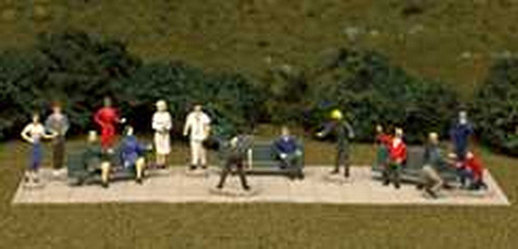 793 HO Figures, Undecorated (24)