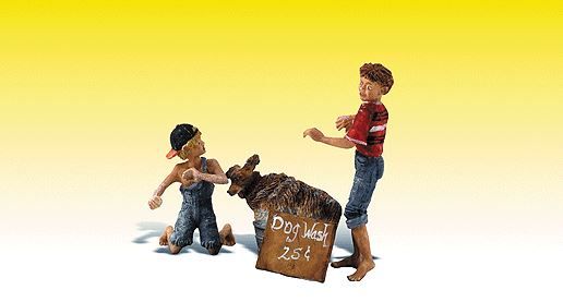 2566 Scenic Accents(R) Figures You Dirty Dog G Scale