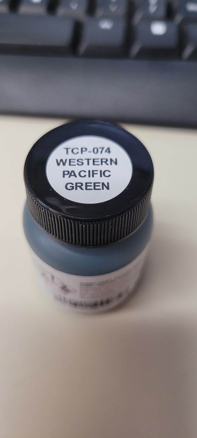 74 Acrylic Model Paint 1 oz bottle, Dark Ghost Grey FS