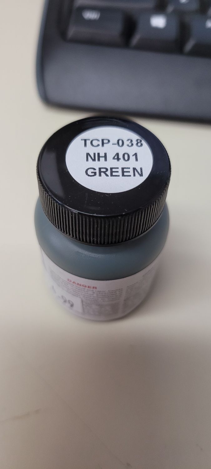 038 Railroad Color Acrylic Paint 1oz 29.6ml -- New Haven 401 Green