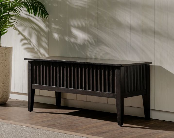 (Mira 42" Storage Bench Scalloped Black)(FT-STB08-01-03-02)