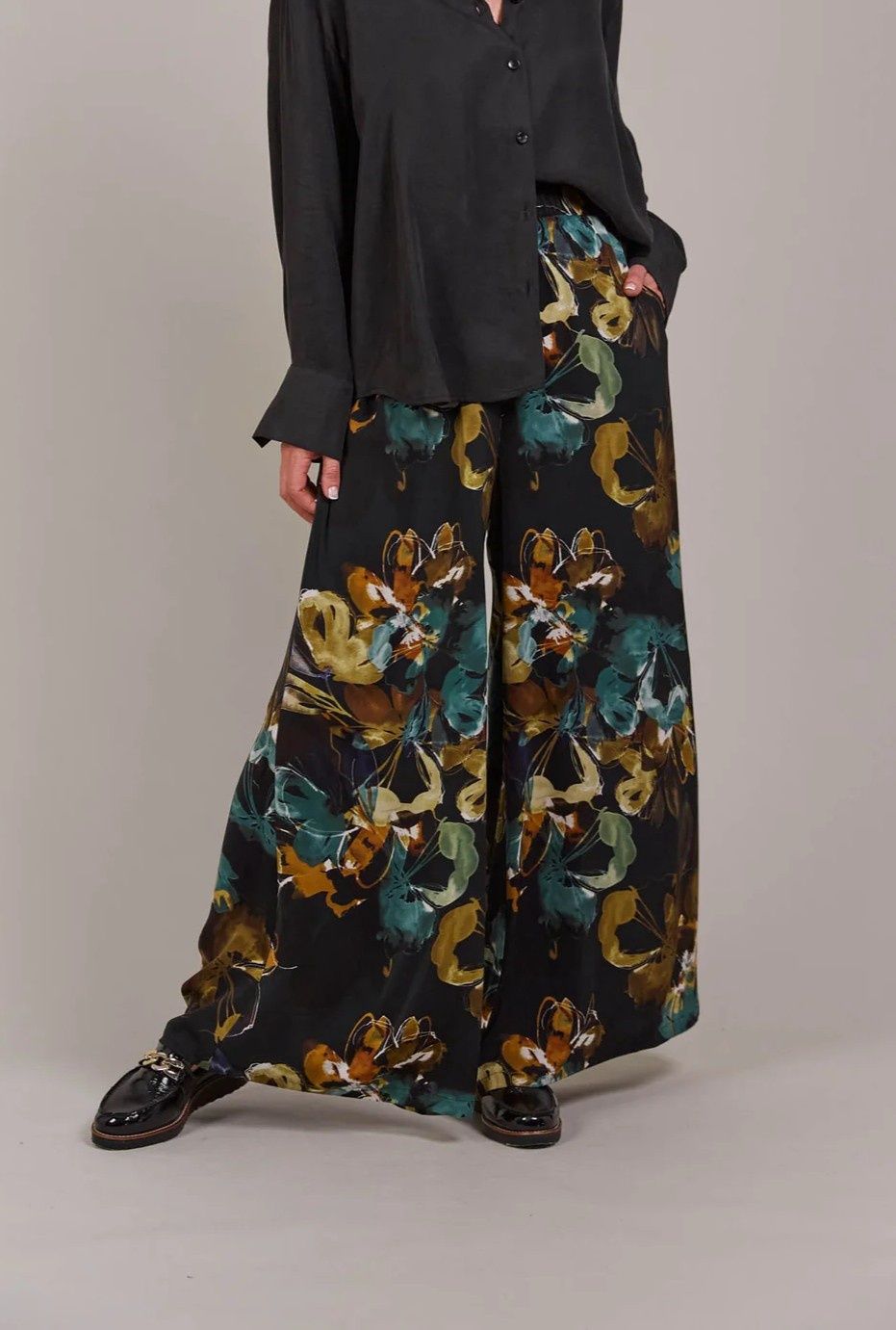 Elsie Pant - Botanical Black