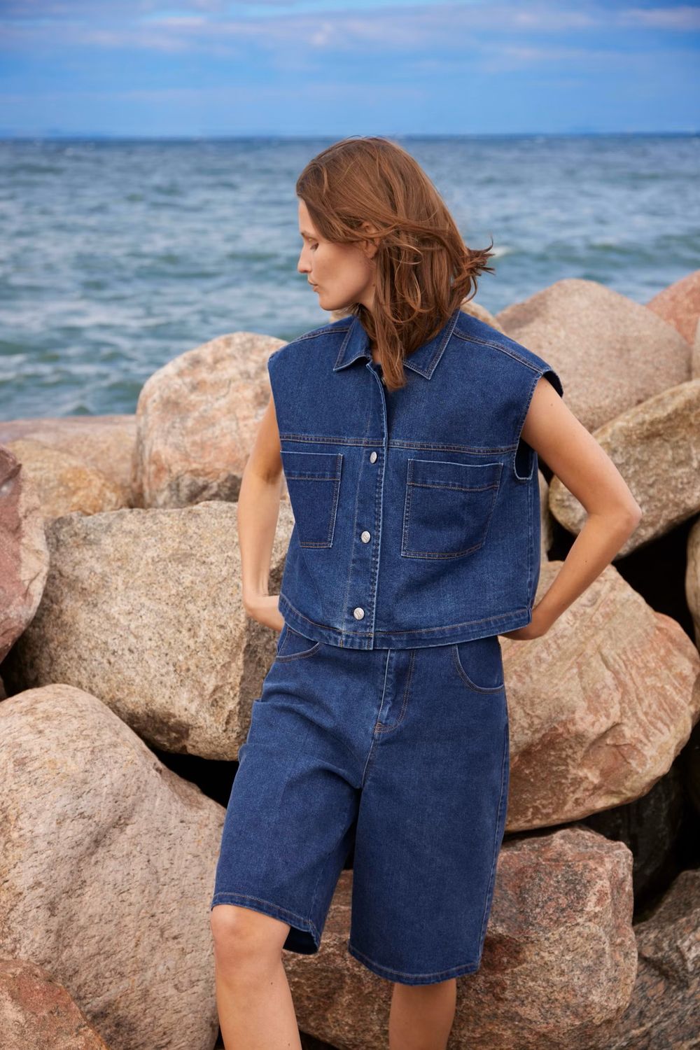 SLCalianna Waistcoat - Dark Blue