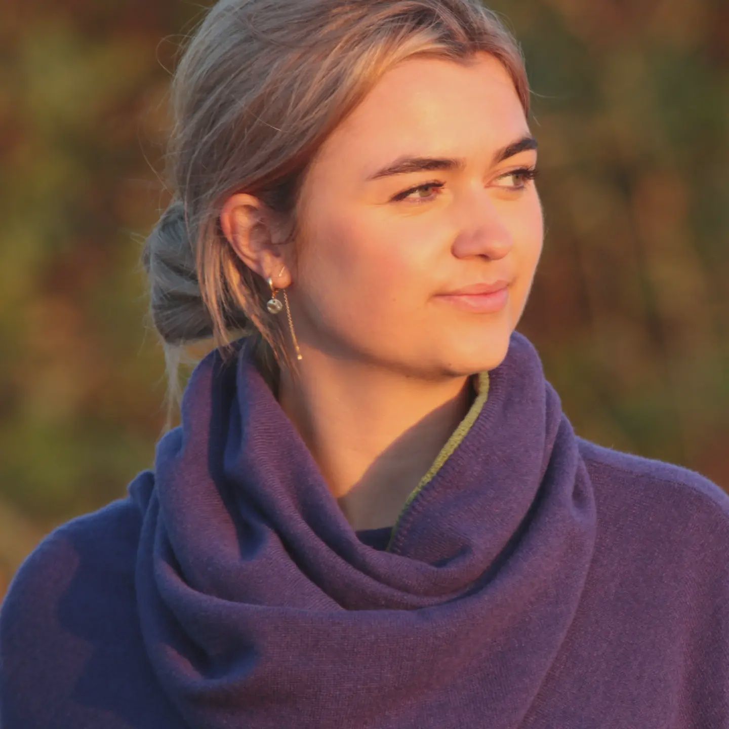 Cashmere Blend Contrast Edge Snood - Ultraviolet and Verdant Green