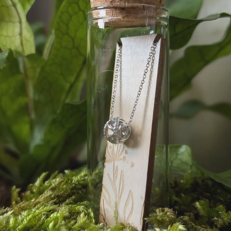 Necklace Twisted Ball - Sterling Silver