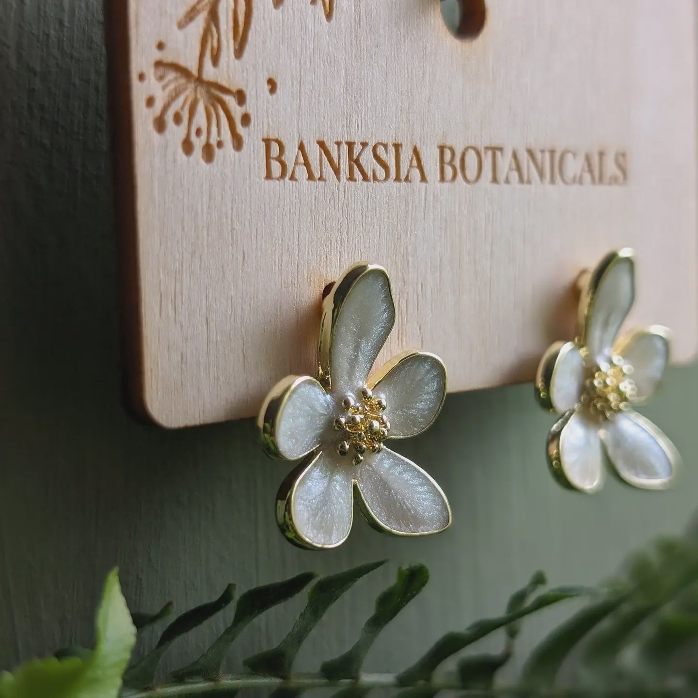 Statement Flower Studs - Gold